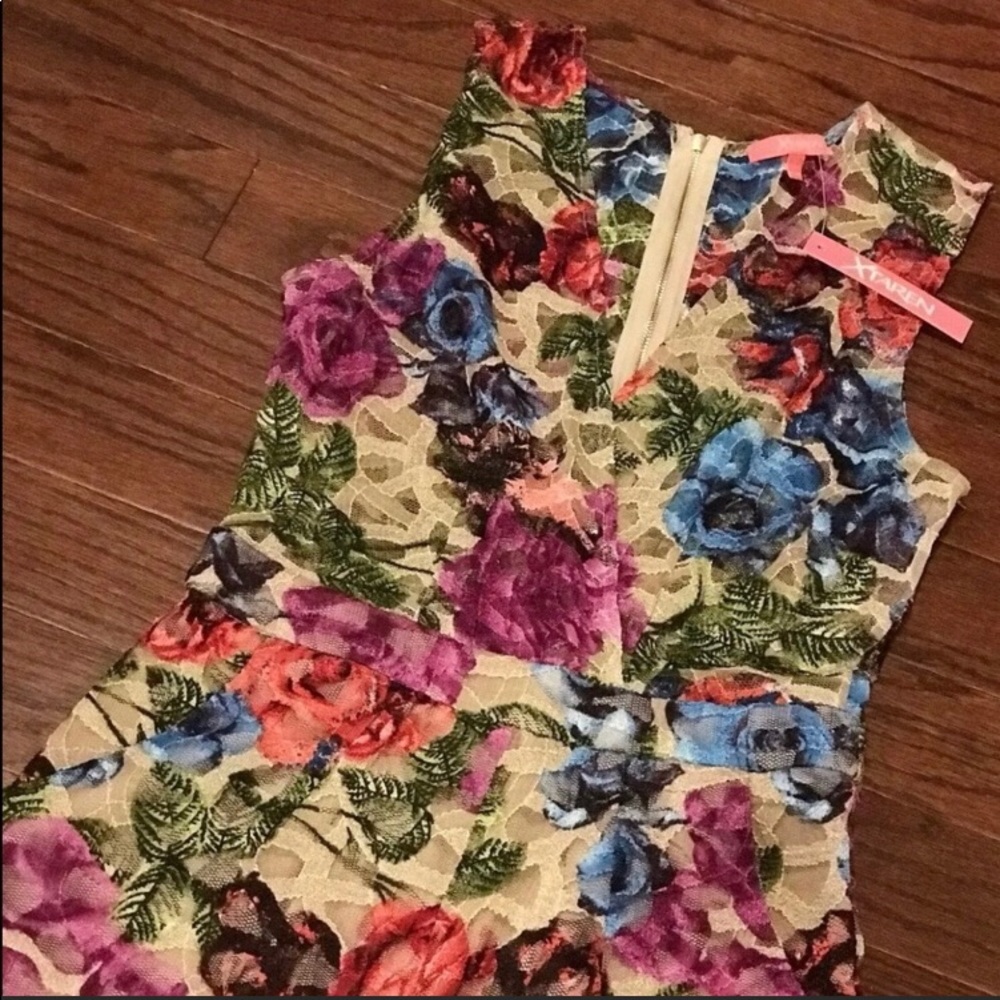 Multicolor Floral Print Bodysuit/Catsuit. Size M